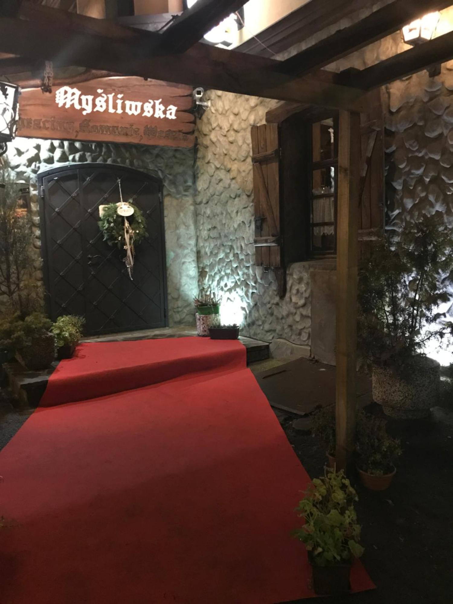 Zajazd Mysliwska Walidrogi Exterior photo