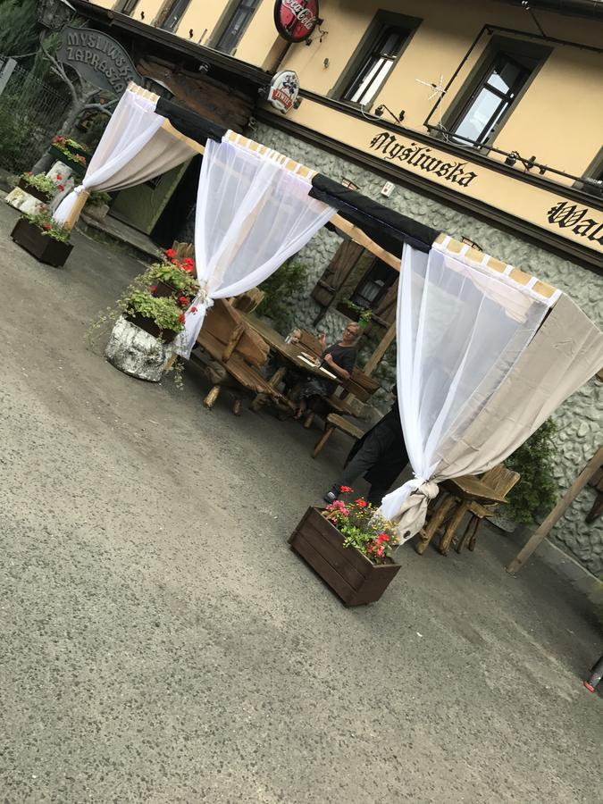 Zajazd Mysliwska Walidrogi Exterior photo